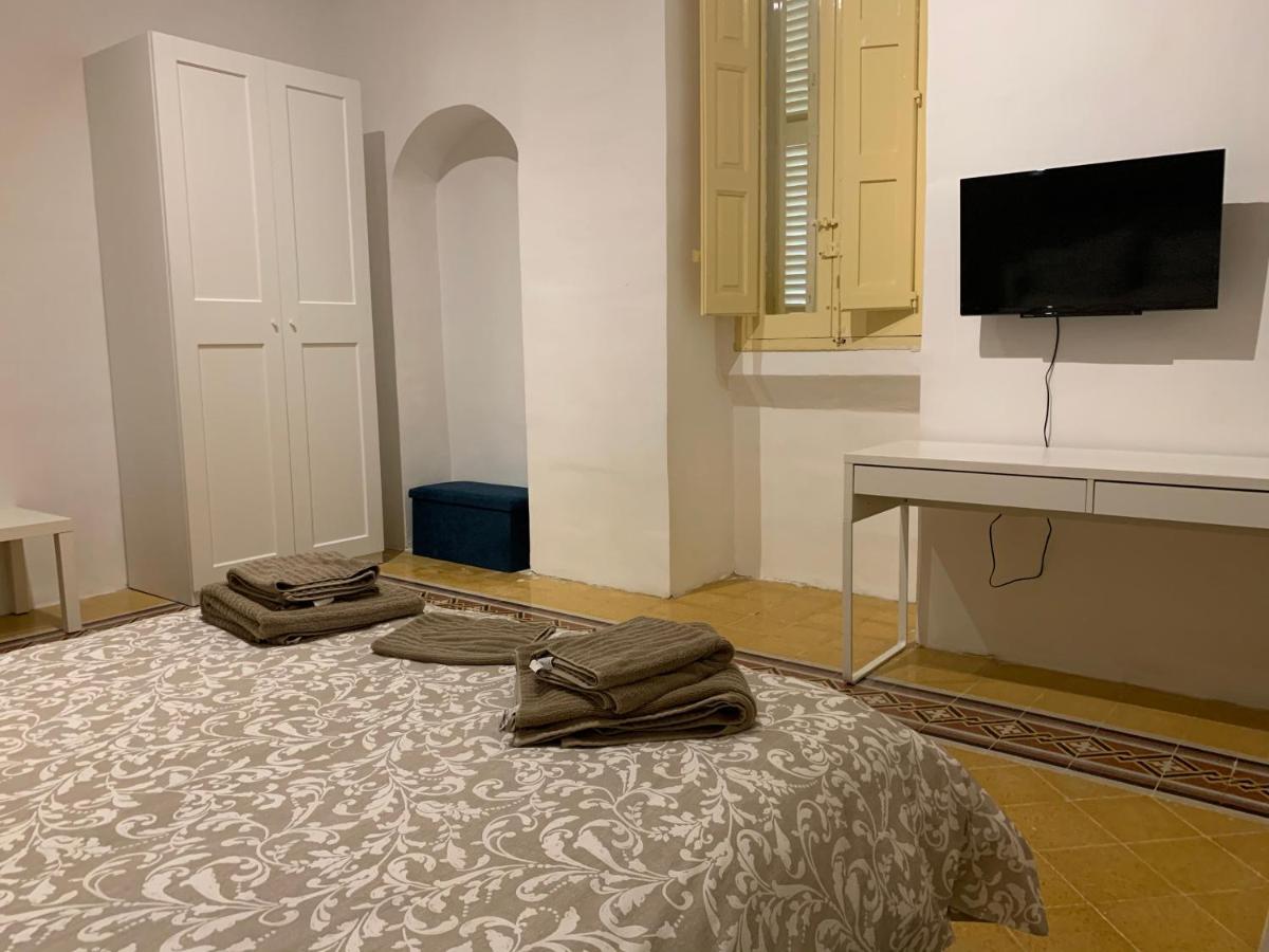 4 Bedroom Apartment In Sliema Near The Sea Eksteriør bilde
